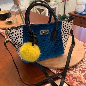 Adorable Betsy Johnson Purse ♡